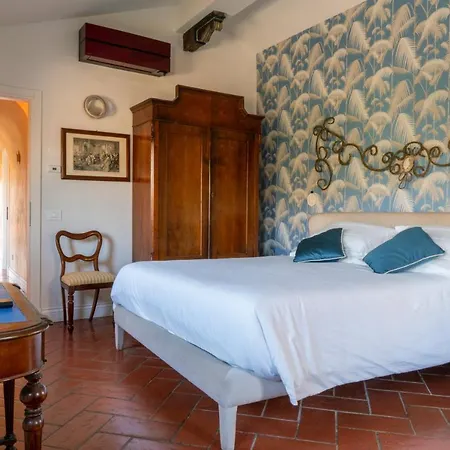 Bed and breakfast La Chiesuola 3*
