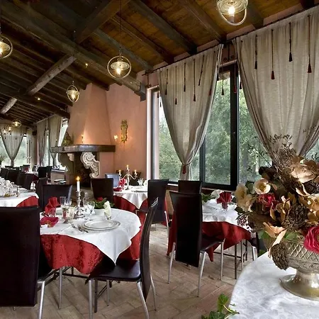 La Chiesuola فندق مبيت وإفطار 3*